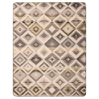 Nomad Nature filt 150x200 cm med geometriskt mönster i beige, sand, grå och bruna naturtoner.
