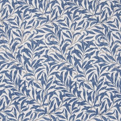 Ramas blå tyg med blå blad och grå kvistar på metervara som passar perfekt till gardiner, kuddar, dynorder och duk.