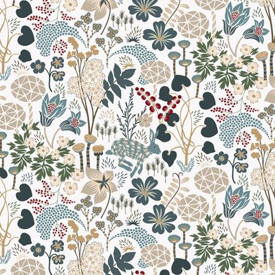 Lyckeflykt turkos gardintyg med detaljrikt mönster av harar, blommor, blad och växter i turkos, grönt, beige och vinrött.