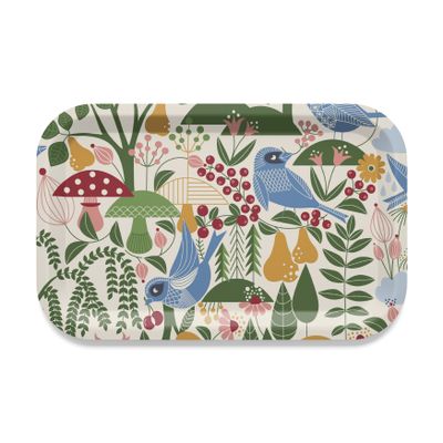 Fågel blå multi bricka 27x20cm med blå fåglar, svampar, blommor, bär och gröna blad, formgiven av Edholm Ullenius.