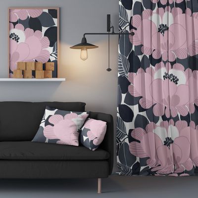 Leia rosa gardiner med ett storblommigt mönster 240cm- nordisktextil.se