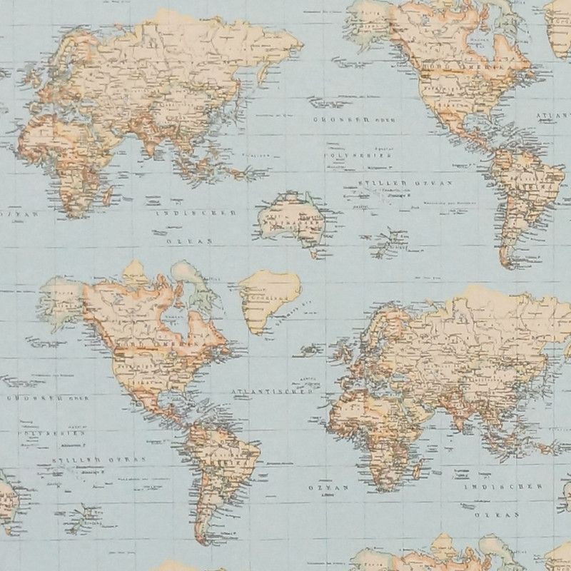 Världskartan gardin och inredningstyg med ljusblå botten och motiv av världskartan på metervara finns online hos rosahuset.com.