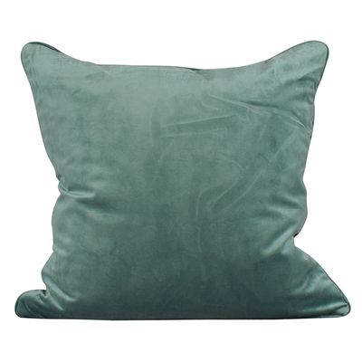 Anna aqua sammet kuddfodral med passpoal från Boel & Jan Sammet är en het modetrend och får vilket hem som helst att lyfta lite extra.