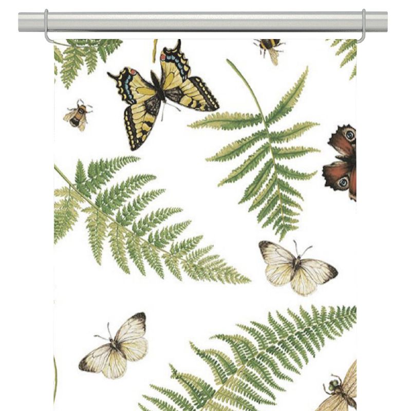 Panelgardiner i mönstret Humlan med gröna kvistar, fjärilar och humlor från Arvidssons textil