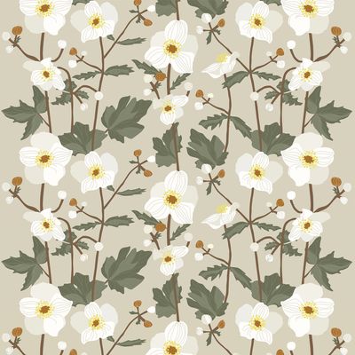 Storblommigt tyg med vita blommor och gröna blad och en beige botten tryckt på ett vitt tyg.