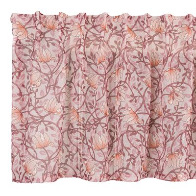 Skir gardinkappa i rosa nyanser med slingrande blommönster i närbild, visar detaljer och struktur