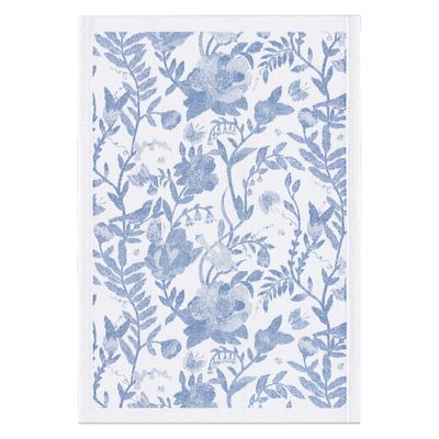 Ekologisk handduk 'Dream' med blått blommönster, GOTS-certifierad och svensktillverkad.