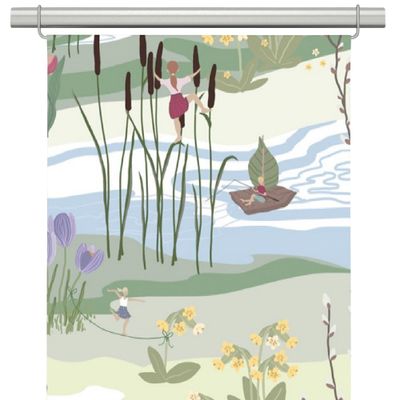 Panelgardiner med ett vackert motiv med naturens vackra blommor, vatten och växter från Arvidssons textil