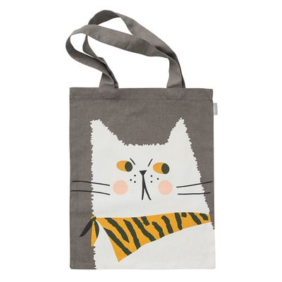 Tygkasse Måns från Spira of Sweden i grå bomull med tryck av en vit katt med gulsvart scarf och bistra ögon.