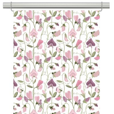 Panelgardiner med rosa och lila blomstermönster inspirerat av luktärt