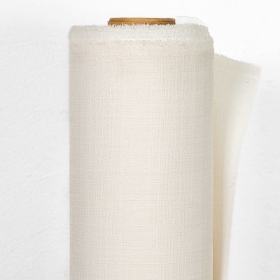 Milo Offwhite - Enfärgat gardintyg för eleganta gardiner och möbelrenoveringar.