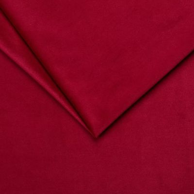 Rött sammet - högkvalitativt tyg för lyxig känsla