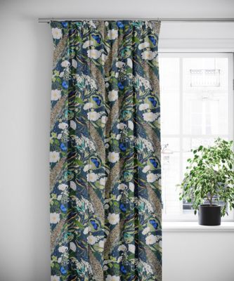 Peacock chique gardin med ett magiskt mönster med påfåglar - Rosahuset.com