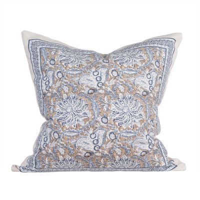 Blått kuddfodral Dante i 100 procent bomull med dekorativt mönster och elegant ram