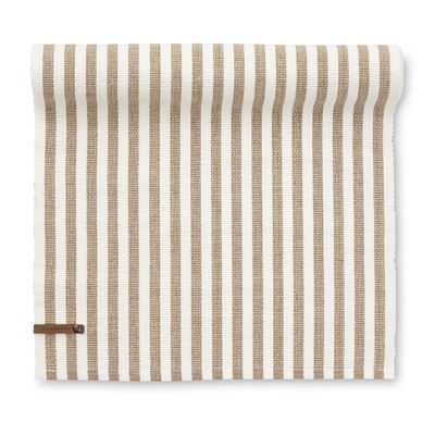 Brunrandig bordslöpare i bomull med klassiskt randigt mönster, storlek 40x140 cm.