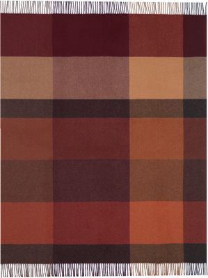 Pleasant Ruby filt med stort rutmönster i rubinröda och varma jordnära toner