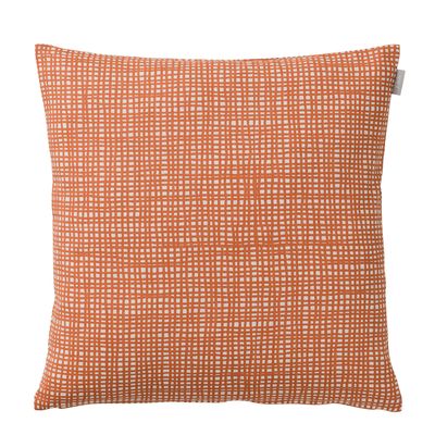 Orange kuddfodral med vitt rutmönster från Spira of Sweden, 50x50 cm i bomull