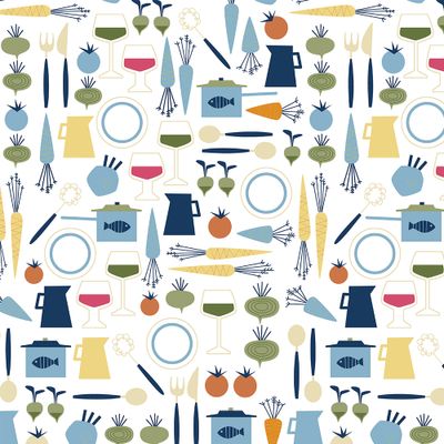Närbild av Dinner blå tyg med grafiskt mönster av köksredskap, tallrikar, glas och grönsaker i blå, gröna och gula nyanser.