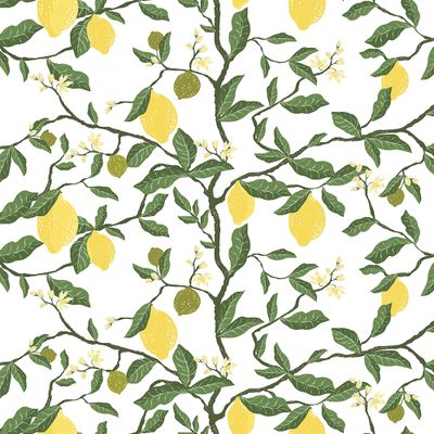 Upprepat mönster av citronträd med gula citroner, gröna blad och små blommor på ljus bakgrund