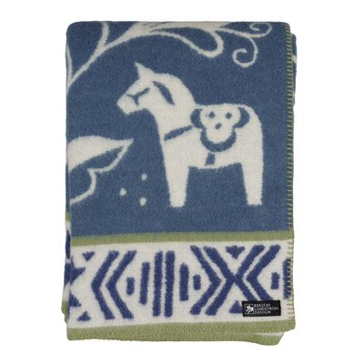 Dalarna blå ullfilt i lammull med dalahästar och kurbits, design Kerstin Landström