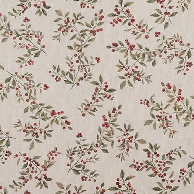 Jakobsdals tyg Berra beige med utspridda lingonris i dämpade gröna toner och röda lingon mot en varm beige botten.