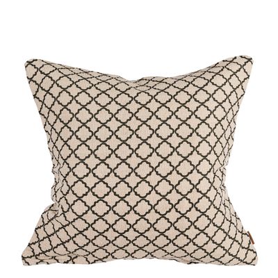 Nuit beige kuddfodral 50x50 cm från Jakobsdals med grafiskt svart Marrakech-inspirerat mönster.