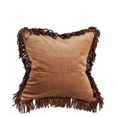 Frill beige kuddfodral i mjuk bomullssammet med dekorativ tvinnad brun frans runt kanterna.
