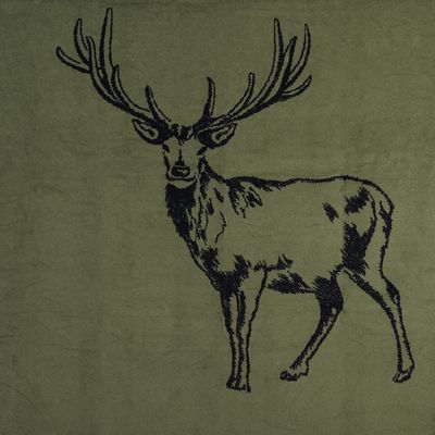 Helbild av grön pläd med hjortmotiv