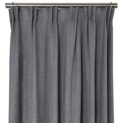 Mörkgrå tunna skira gardiner i recycled material.