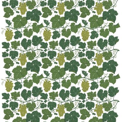Mönstret består av livfulla gröna vinblad och kluster av saftiga druvor som slingrar sig över en ljus bakgrund, vilket ger en fräsch och naturlig känsla.