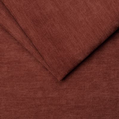 Detaljbild av Flow Burnt Brick möbeltyg (rostig tegelröd Chenille) som visar den mjuka, fylliga strukturen och tygets höga slitstyrka ($70\ 000$ Martindale).
