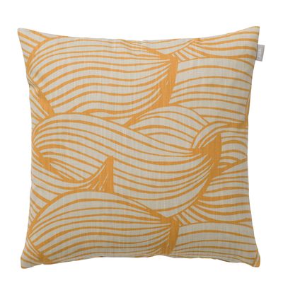 Kuddfodral med våginspirerat mönster i honungsgult från Spira of Sweden, 50x50 cm i nordisk design
