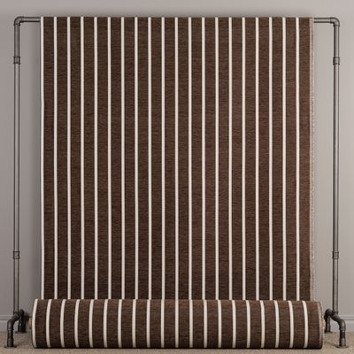 Randigt möbeltyg i mullvad upphängt i full bredd