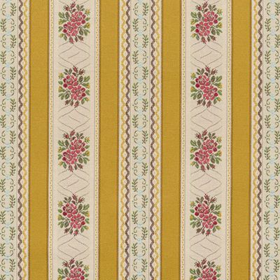 Närbild av Bianca guld randigt möbeltyg med gyllene ränder och klassiskt blommönster