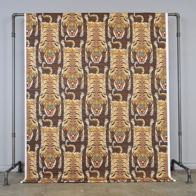 Möbeltyg exklusivt Tigre brun | nordisktextil.se