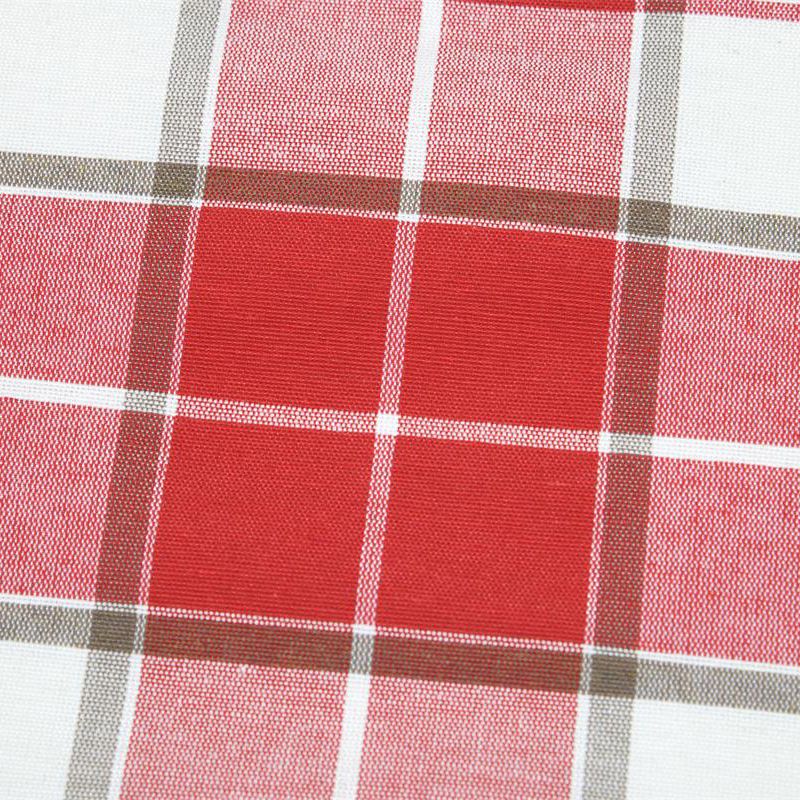 Röd och vit rutigt tyg med vågiga linjer, lämpligt för inredning och textilhantverk.