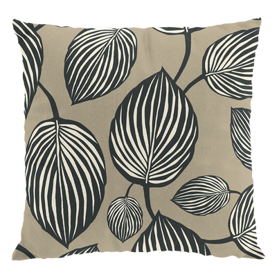 Brunt kuddfodral med svart bladtryck på grå bakgrund, med stora blad och art deco-design